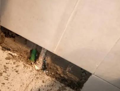 阿瓦提楼顶漏水维修公司分享下修复水管漏水的几种小方法